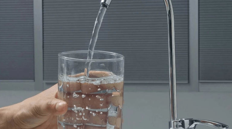 Лунная вода на похудение - пьем воду с заговором